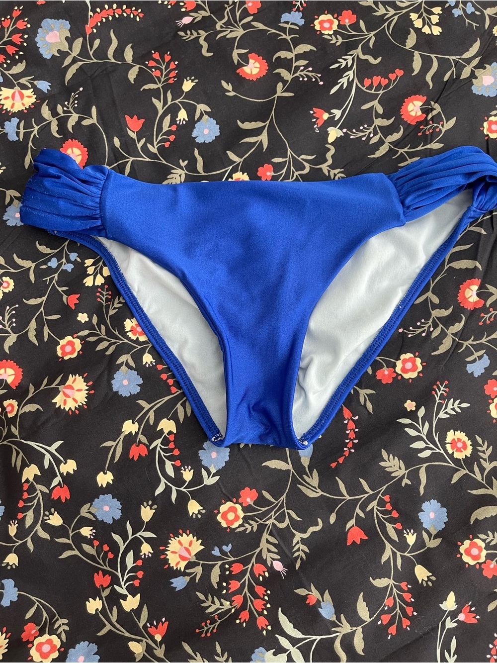 Luli Fama Women's Scrunch, Full coverage Bikini Bottom Blue-Size Large
